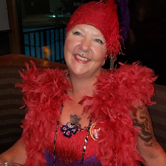 Welcome to my Closet, thanks for dropping by - Picture 6 of 9